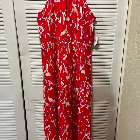 SCOOP - Picture 3 of 4